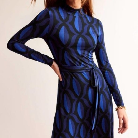 Boden Alberta Jersey Midi Dress
Sapphire Blue, Geo Valley US 8R 70’s Abstract - Picture 1 of 16